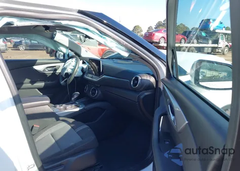 2023 Chevrolet Blazer Fwd 2Lt z USA, uszkodzony, nr VIN 3GNKBCR43PS170860